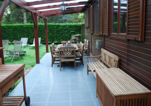 Outdoor terrace with Flexi-Tile flooring tiles