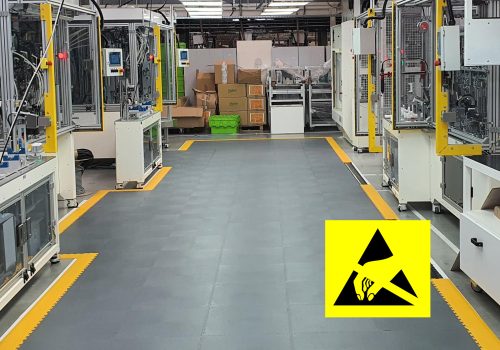 Grey and yellow ESD floor in a factory